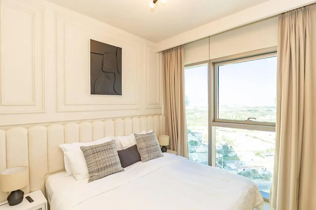 Luxurious 2-Br In Downtown Dubai Apartment 0*,  United Arab Emirates